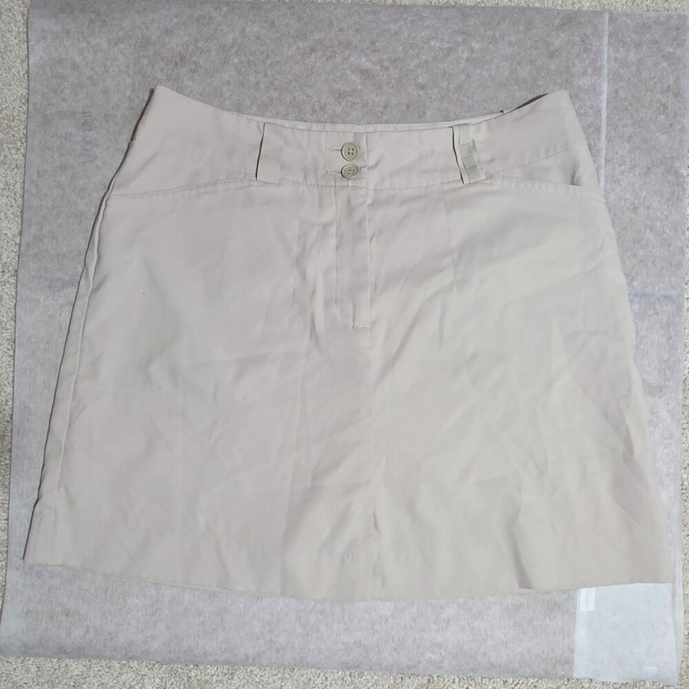 NIKE Women's Golf Skort Size Small